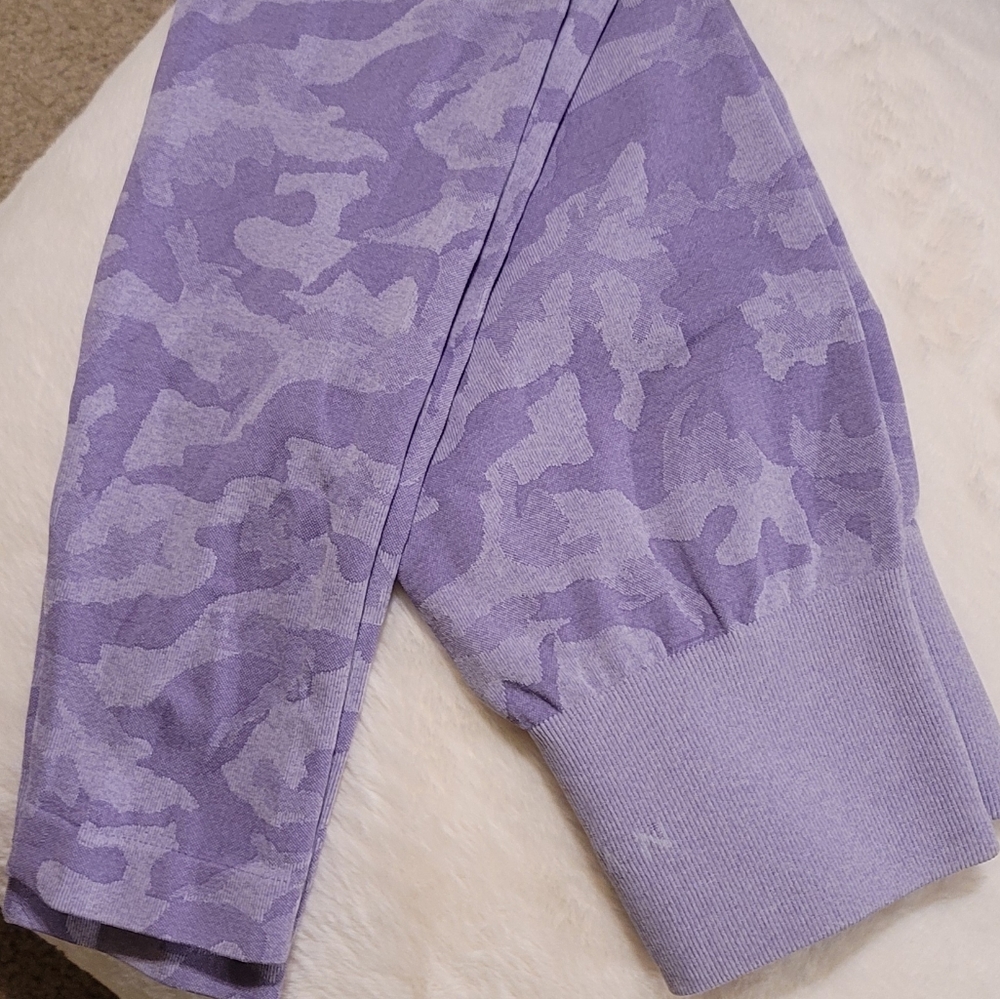 NVGTN Lilac Camo Seamless Leggings